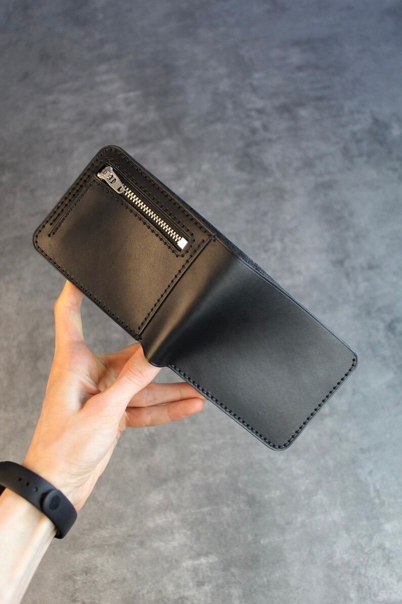 Leather Bifold Wallet, Full Grain Vegetable Tanned,6 Card Slots, ID Window